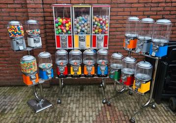 FIFTIES SIXTIES BEAVER KAUWGOMBALLEN AUTOMATEN OP STANDS  beschikbaar voor biedingen