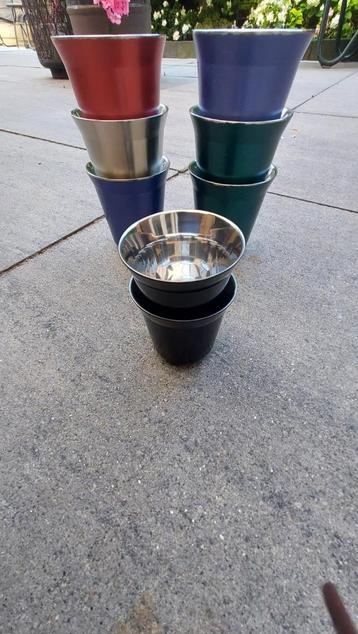 8 Nespresso Pixie koffiekopjes en espresso kopjes beschikbaar voor biedingen