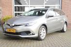 Toyota Auris Touring Sports 1.8 Hybrid | Camera | Trekhaak a, 28 km/l, Gebruikt, Euro 6, 4 cilinders