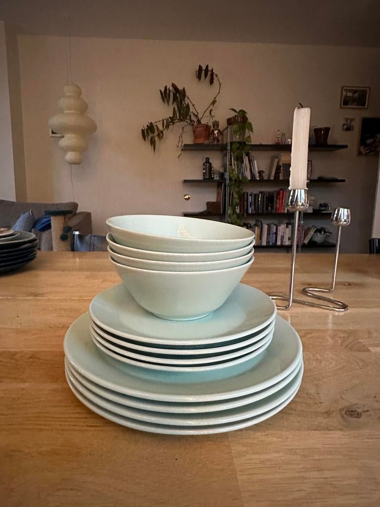 IKEA 12-delige mintgroene serviesset (discontinued), Huis en Inrichting, Keuken | Servies, Ophalen, Zo goed als nieuw, Effen, Aardewerk