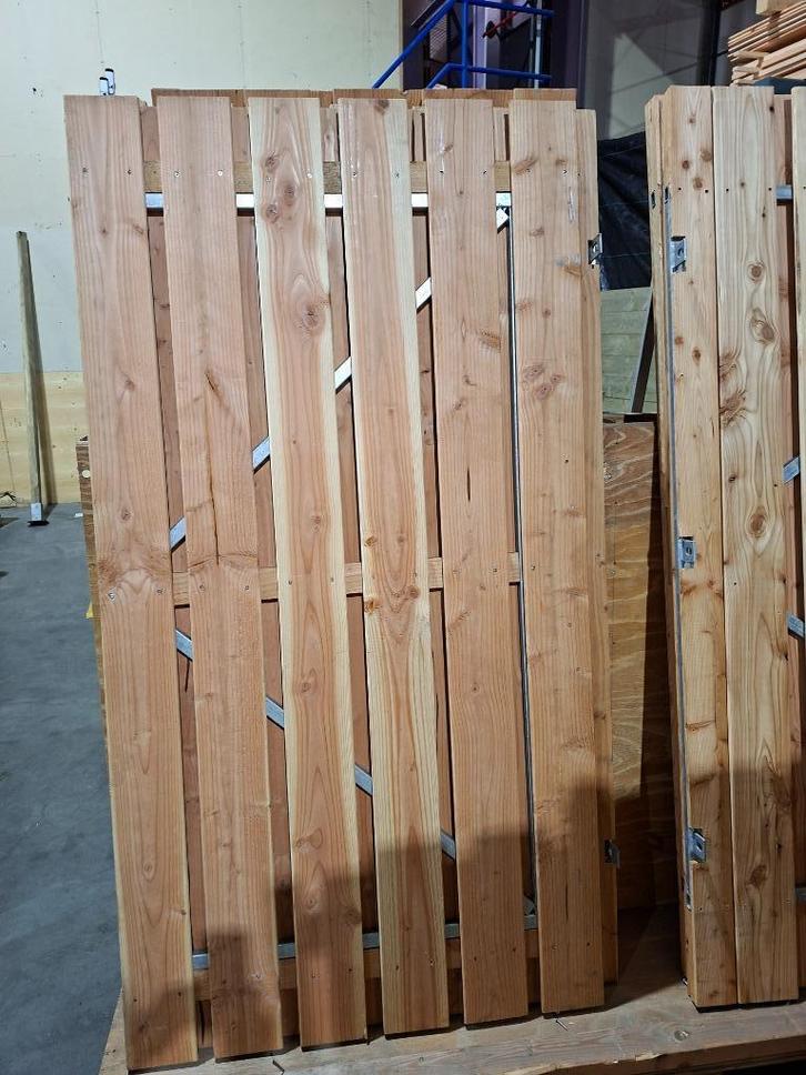 Douglas tuinpoort / schuttingdeur op stalen frame, Tuin en Terras, Tuinpoorten, Nieuw, Looppoort, Hout, 150 tot 200 cm, 100 tot 150 cm