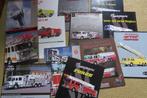verzameling Amerikaanse brandweerauto's folders 13 stuks, Boeken, Auto's | Folders en Tijdschriften, Gelezen, Ophalen of Verzenden