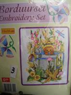 NIEUWE Complete borduurpakketjes. 2 verschillende. Ook DMC, Ophalen of Verzenden, Nieuw, Handborduren, Borduurpakket