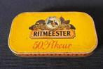 Geel blikje van Ritmeester 50 Pikeur. Afm. 10x6,5x1,5 cm., Ophalen of Verzenden, Gebruikt, Tabaksdoos of Verpakking