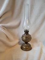 Vintage oude olielamp met glazen lampenkap, Antiek en Kunst, Curiosa en Brocante, Ophalen of Verzenden