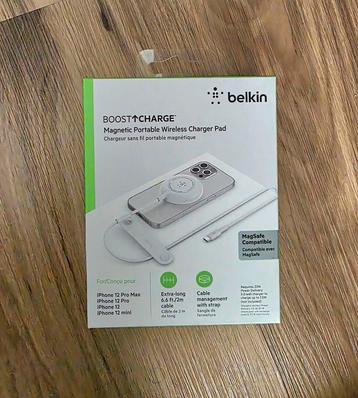 Belkin Boost Charge Draadloze Oplader beschikbaar voor biedingen