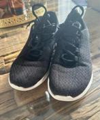 Nike Sneakers Maat 40 (valt als 39), Ophalen of Verzenden, Gedragen, Zwart, Sneakers of Gympen