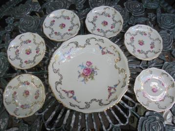 Petit foursetje Bavaria roze roosjes / bloemetjes guirlande beschikbaar voor biedingen
