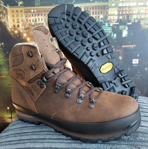Meindl Borneo 2 LL MFS Berg-/Wandelschoenen uk-10,5 / 45 Nw, Sport en Fitness, Bergsport en Wandelen, Nieuw, Schoenen, Ophalen of Verzenden
