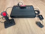 Atari 2600 met Jr Pac-Man en Quickjoy Joystick, Spelcomputers en Games, Spelcomputers | Atari, Ophalen of Verzenden, Met 1 controller
