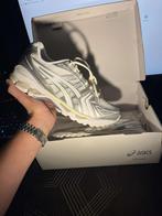 Asics Gel Kayano 14 - JJJJound Wit/Zilver, Wit, Nieuw, Ophalen of Verzenden, Sneakers of Gympen