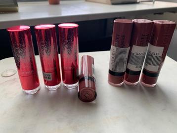 Lipstick beschikbaar voor biedingen