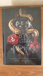 Den off vipers hard case geschreven door Knight, Ophalen of Verzenden, Zo goed als nieuw