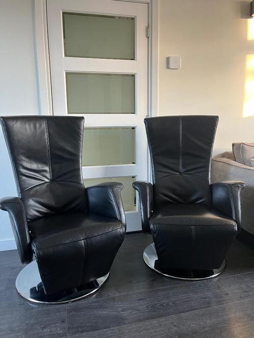2 Nette Prominent Relaxfauteuils Zwart Leer Draaibaar M/L, Huis en Inrichting, Fauteuils, Zo goed als nieuw, Leer, 50 tot 75 cm
