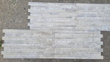 45 m2 Wandtegels,  zijkant kanteelvorm, 25,2x45,2 beschikbaar voor biedingen