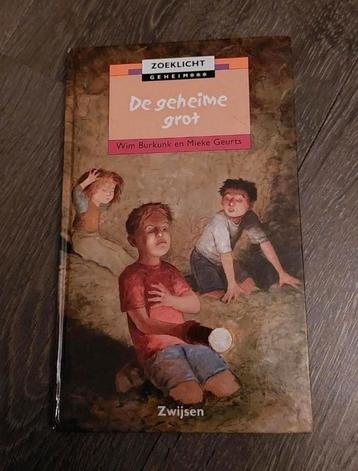 De geheime grot - AVI 6 beschikbaar voor biedingen