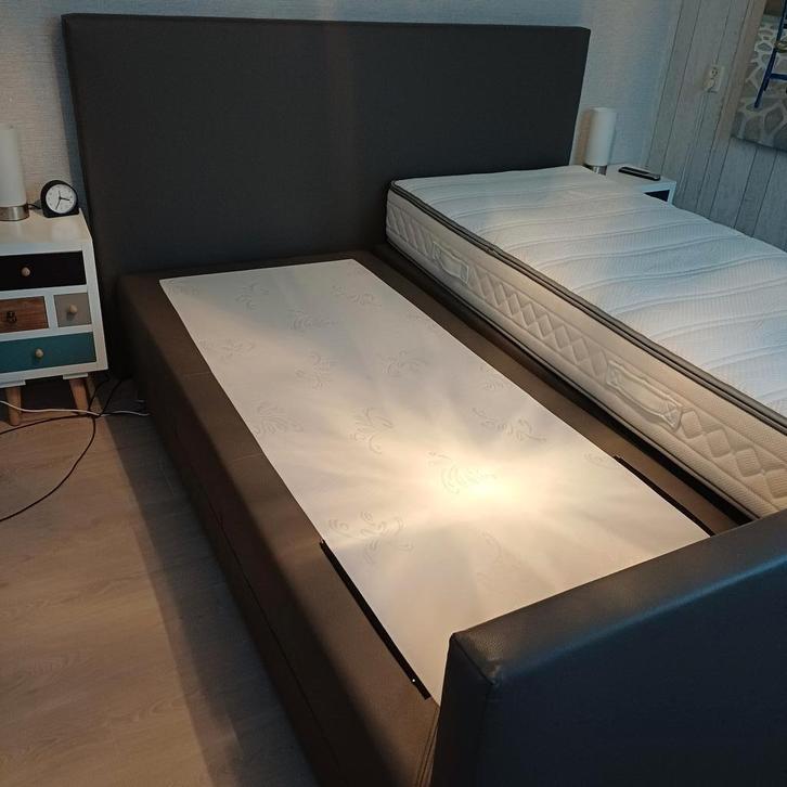 Swiss Sense elect.boxspring 180x200, Huis en Inrichting, Slaapkamer | Boxsprings, Gebruikt, 180 cm, Tweepersoons, Ophalen