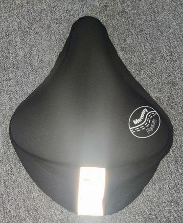 Zadelhoes met memory foam
 beschikbaar voor biedingen