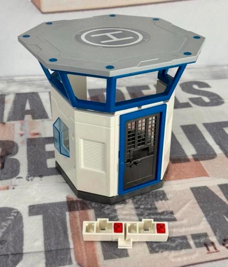 Playmobil 6919 Politie bureau toren Helikopter platform, Kinderen en Baby's, Speelgoed | Playmobil, Zo goed als nieuw, Los playmobil