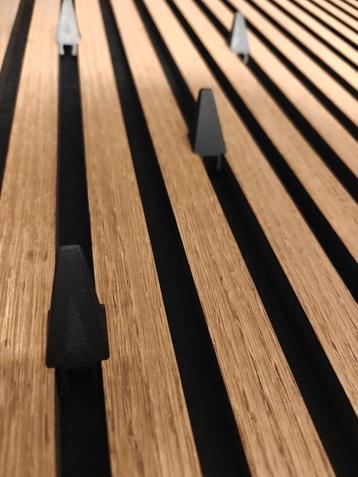 Acoustic panel Haakjes kapstok beschikbaar voor biedingen
