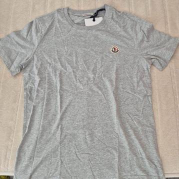 Moncler Grijs t-shirt original beschikbaar voor biedingen