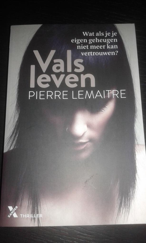 Vals leven + Vrije val - Pierre Lemaitre, Boeken, Thrillers, Nieuw, Europa overig, Ophalen of Verzenden