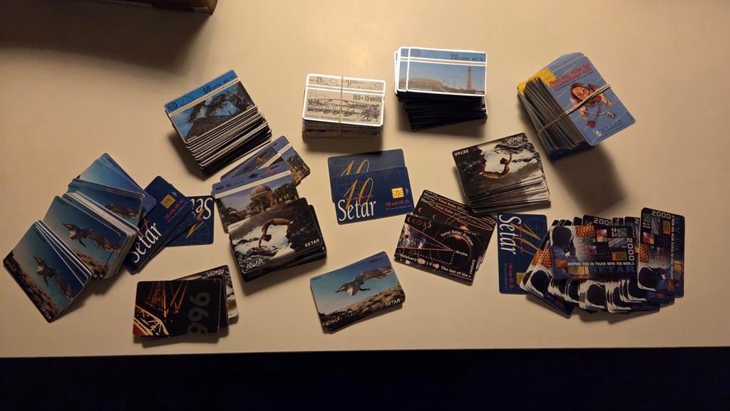 Grote verzameling Antilliaanse telefoonkaarten, Verzamelen, Telefoonkaarten, Buitenland, Verzenden