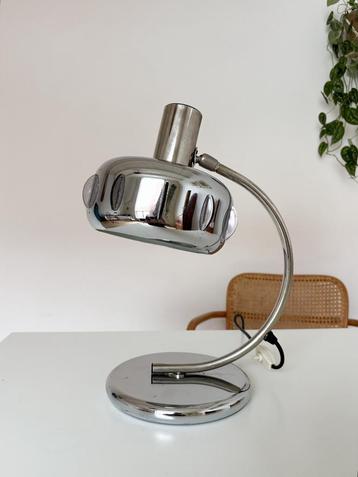 Prachtige vintage, Space age tafellamp, chroom, ‘60 beschikbaar voor biedingen