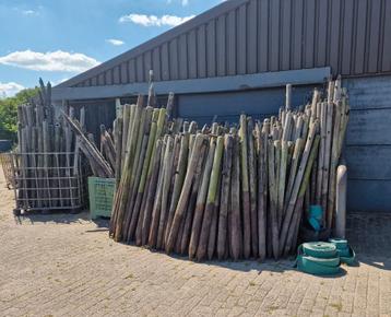 Weidepalen wei palen  beschikbaar voor biedingen