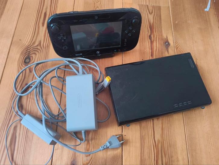 Wii U + Lego City Undercover - Homebrew mogelijk, Spelcomputers en Games, Spelcomputers | Nintendo Wii U, Ophalen of Verzenden