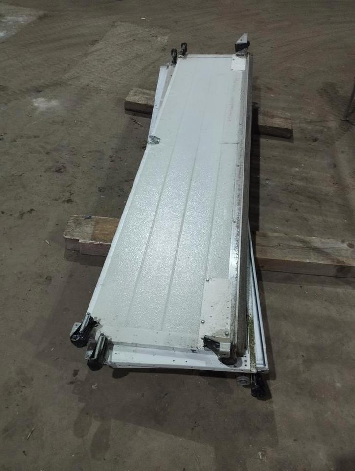 Novo garage deur, Huis en Inrichting, Kasten | Roldeurkasten en Archiefkasten, Gebruikt, 25 tot 50 cm, Ophalen