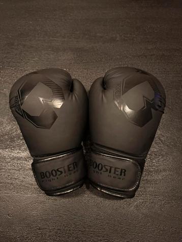 Booster bokshandschoenen 14oz beschikbaar voor biedingen
