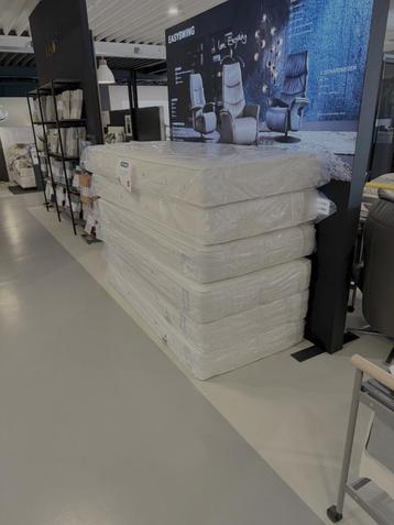 Pullman matras Silverline Premier 90x210 met 30% korting! beschikbaar voor biedingen
