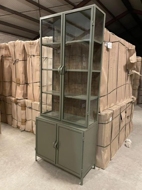 Buffetkast groen metaal glas exclusief 95 cm breed actie, Huis en Inrichting, Kasten | Ladekasten, Nieuw, 200 cm of meer, 50 tot 100 cm