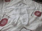 Mooi wit prematuur pakje met voetjes maat 44 zgan, Kinderen en Baby's, Babykleding | Prematuur, Ophalen of Verzenden, Zo goed als nieuw