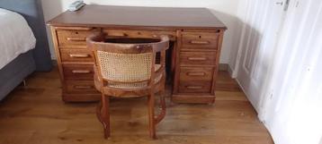 Vintage Rotan Stoel beschikbaar voor biedingen