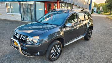 Dacia Duster 1.2 TCE 125 4X2 2014 Grijs nw apk nw ketting!!! beschikbaar voor biedingen