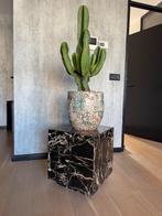 Marmeren Sokkel - Plantenstandaard / Decoratie, Huis en Inrichting, Woonaccessoires | Zuilen en Pilaren, Ophalen, Zo goed als nieuw