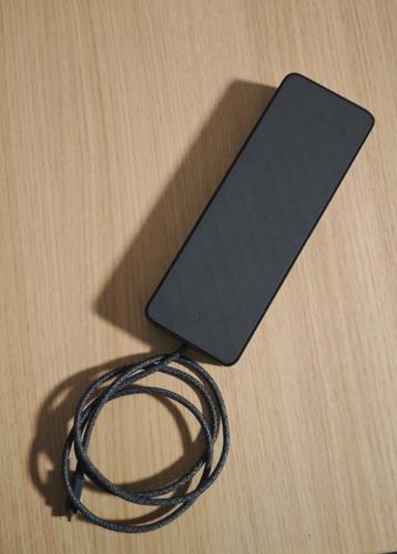 HP USB-C Universal Dock + 90w Universal Power Adapter beschikbaar voor biedingen