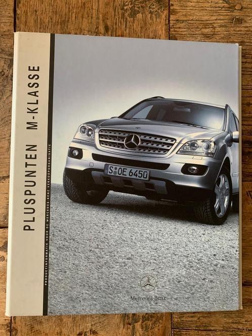 Product informatie map Mercedes-Benz M-klasse W164 2005, Boeken, Auto's | Folders en Tijdschriften, Zo goed als nieuw, Mercedes