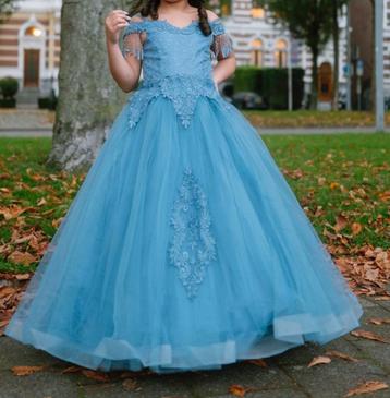 Prachtige Meisjes Feestjurk beschikbaar voor biedingen