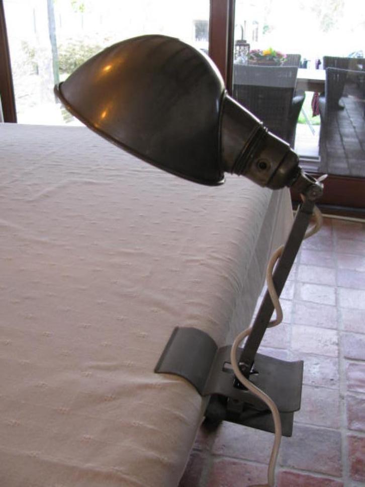 HALA DRP Art Deco Bauhaus klemlamp of muurlamp Nr. 1461, Antiek en Kunst, Antiek | Lampen, Ophalen of Verzenden