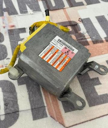 Subaru Impreza Control Unit Airbag 98221FG070 150300-1460 beschikbaar voor biedingen