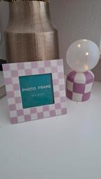 Lampje en fotolijstje lila geblokt xenos, Ophalen of Verzenden, Zo goed als nieuw, Lamp