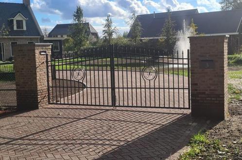 Sierpoort met rond sierwerk compleet nu vanaf € 825,-, Tuin en Terras, Tuinpoorten, Nieuw, Draaipoort, Staal, 150 tot 200 cm, 200 cm of meer