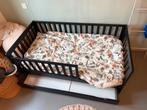 Peuterbed 'Plume' van het merk Petite Amelie (zwart), 70 tot 85 cm, 140 tot 160 cm, Zo goed als nieuw, Ophalen