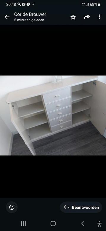 Mooi Dressoir Essen Fineer - Gebroken Wit beschikbaar voor biedingen