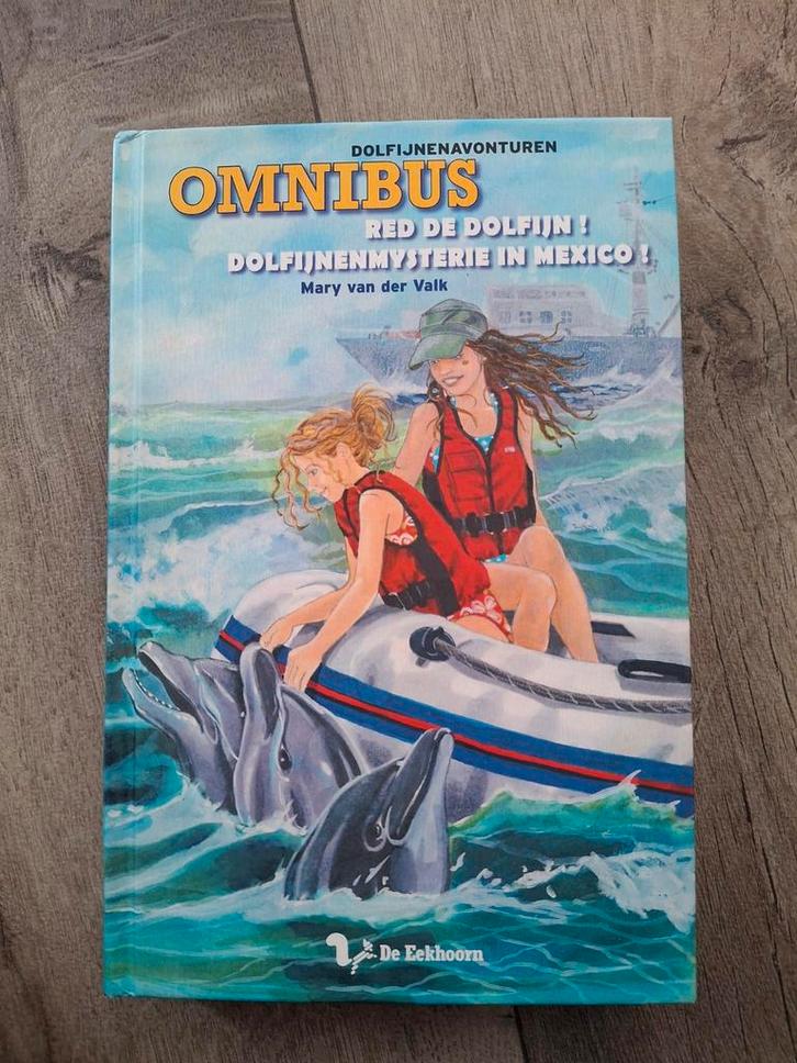 Dolfijnenavonturen Omnibus - Red de Dolfijn!, Boeken, Kinderboeken | Jeugd | onder 10 jaar, Zo goed als nieuw, Ophalen