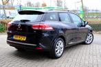 Renault Clio Estate 1.5 dCi Ecoleader Intens Na € 8.450,00, Auto's, Zwart, 1157 kg, 122 €/maand, Onderhoudsboekje