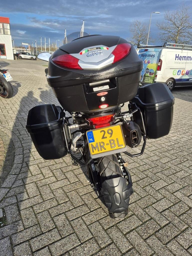 BENELLI TRK 502 X (bj 2022), Motoren, 2 cilinders, Bedrijf, Onbekend, Overig